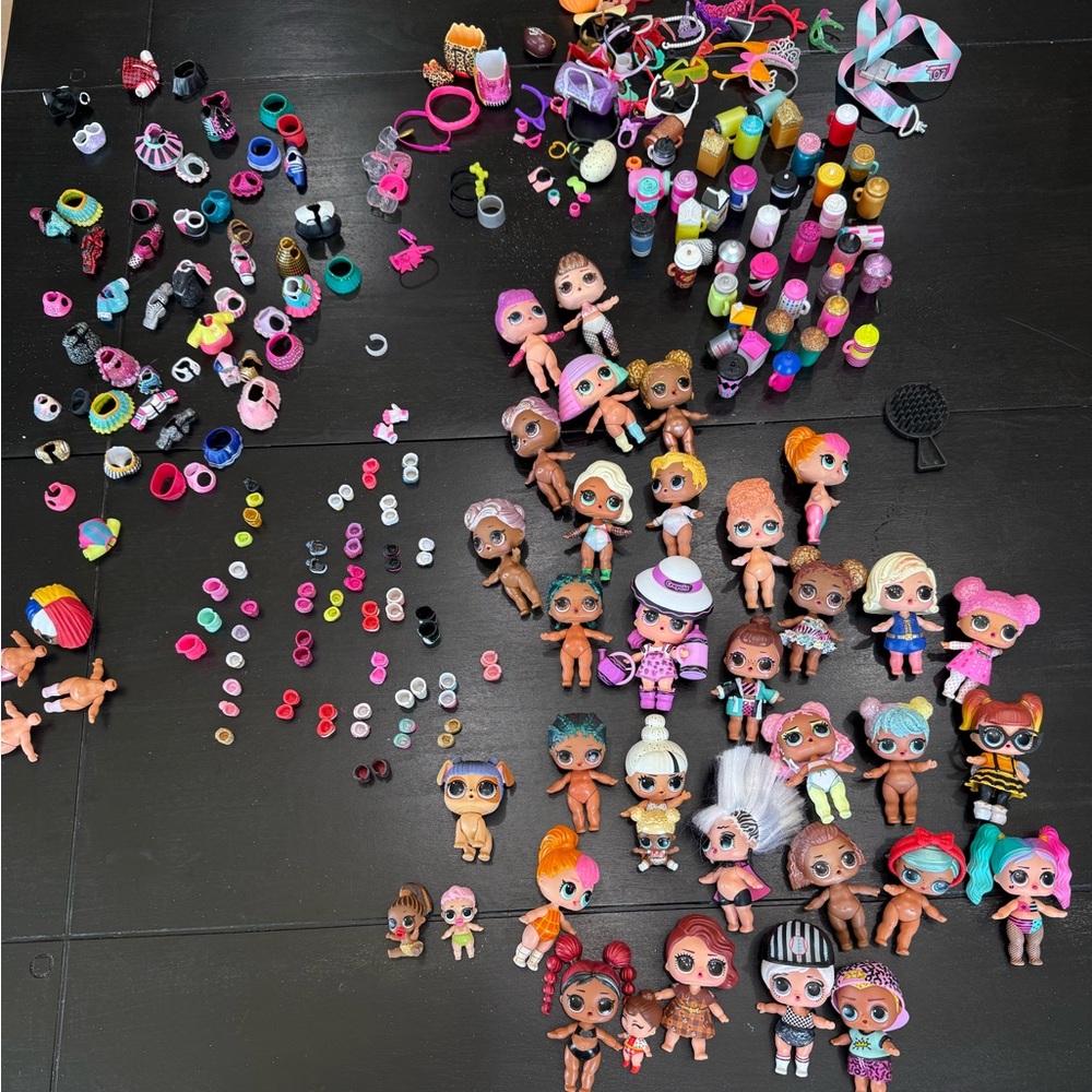 LOL doll surprise lot